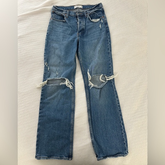 Abercrombie 90’s Baggy Low Rise Jeans in Dark Destroy Wash Size 27/4R - Picture 4 of 10